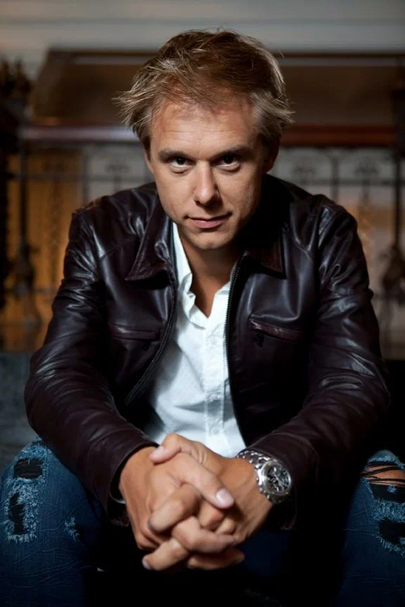 Armin van Buuren — транс-диджей, ведущий A State of Trance